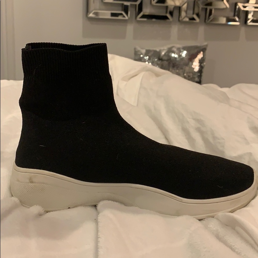 Steve Madden sock sneakers
